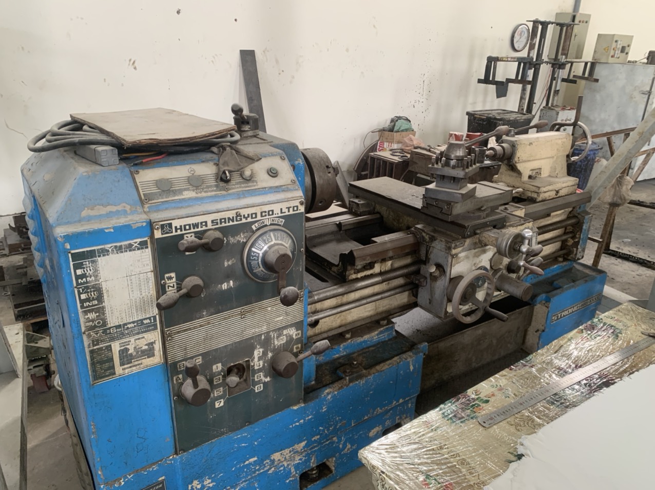 Lathe machine.jpg